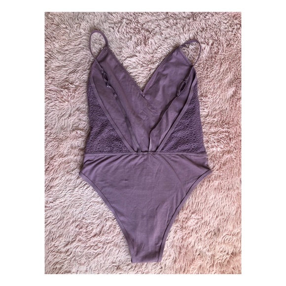 Bodysuit - Picture 3 of 8